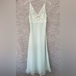 Halston slip dress nightgown nightie lingerie beaded floral lace size PM